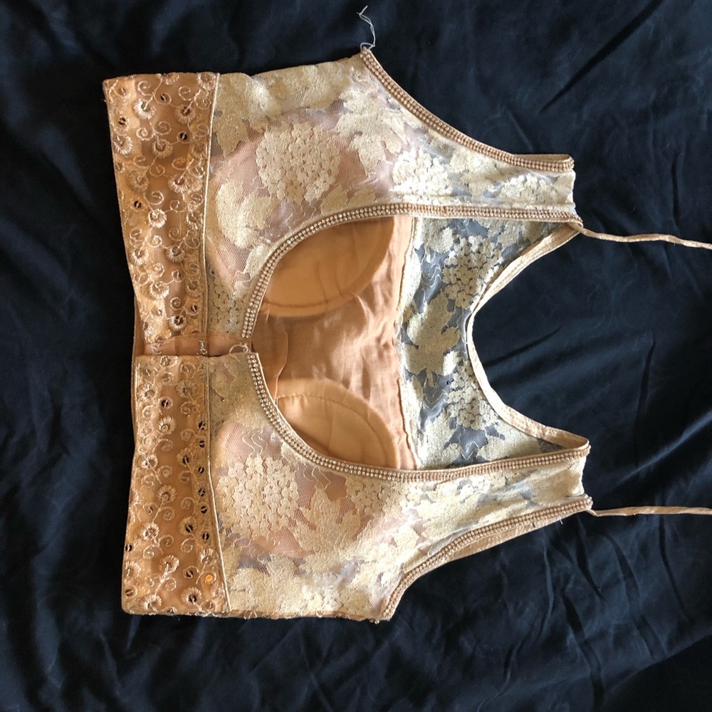 Brand new saree blouse with embellished details - Picture 3 of 6